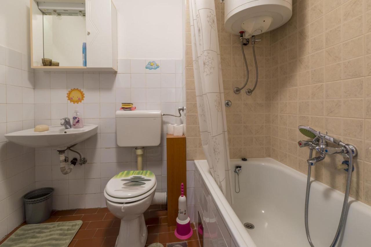 Appartement Hrusta à Crikvenica Extérieur photo